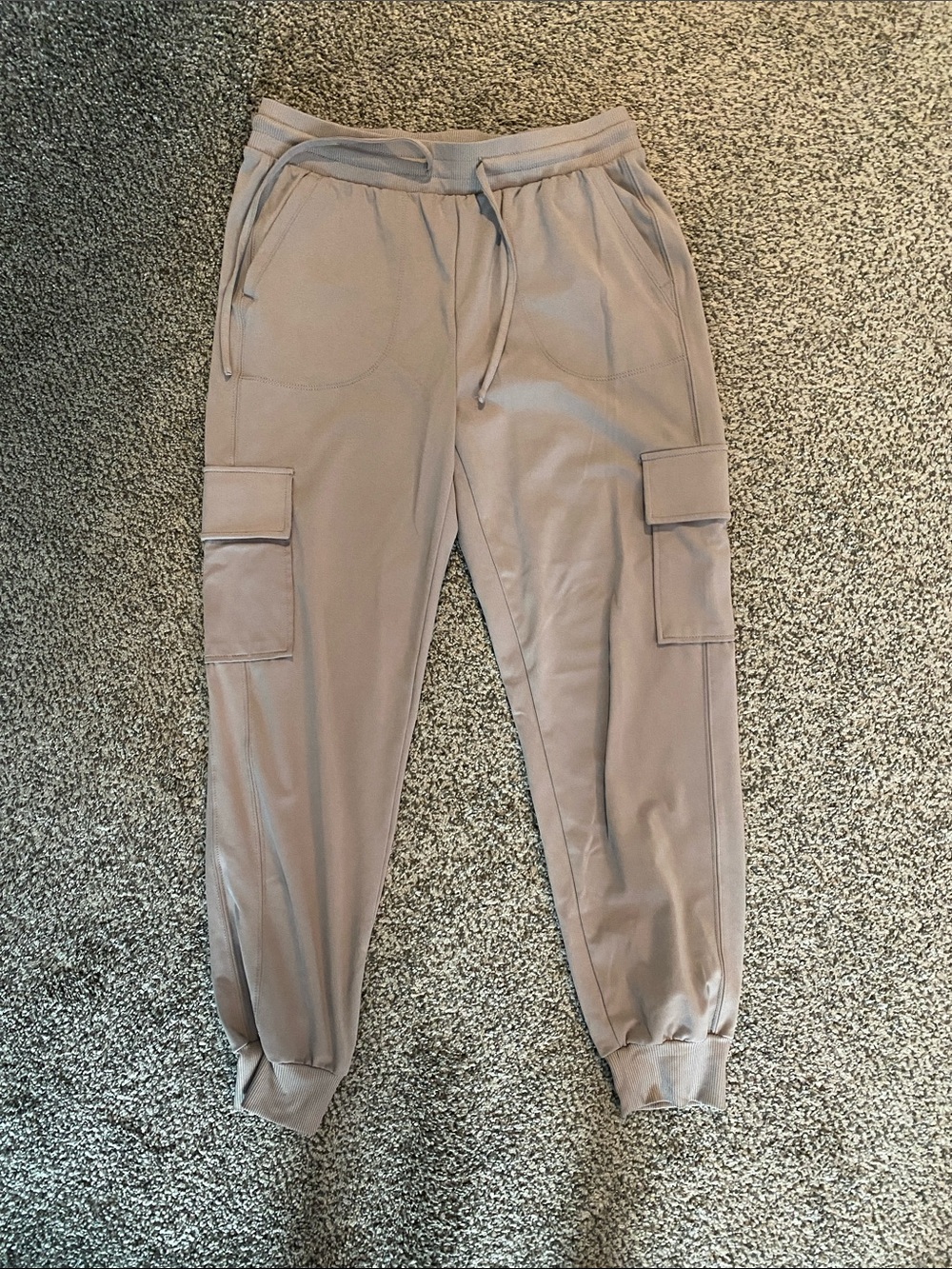 Women's Grey Cargo Jogger Pants - Casual Comfort